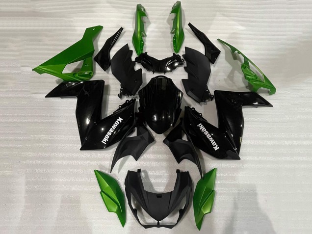 2015-2016 Kawasaki Z250/Z300 Motorcycle Fairing - Green Glossy Black