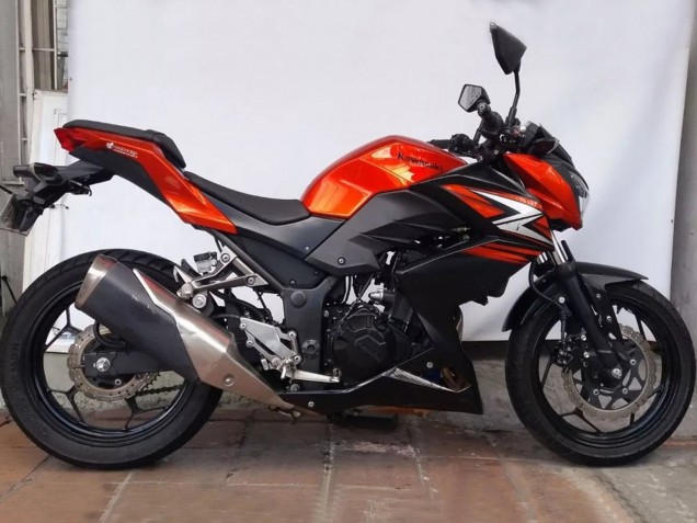 2015-2016 Kawasaki Z250/Z300 Motorcycle Fairings - Orange Red Matte Black