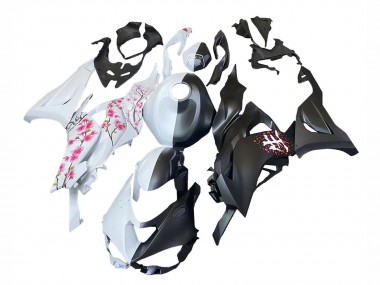 2023-2025 Kawasaki ZX6R Motorcycle Fairings - Black White with Flower