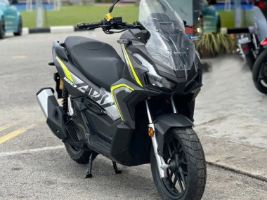 2022-2024 Honda ADV160 Motorcycle Fairings - Silver Yellow Matte Black