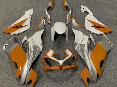 2019-2023 Orange White and Silver ZX6R Motorcycle Fairings